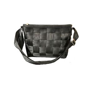 The Harvey’s Original Black Seatbelt Shoulder Executive Bag